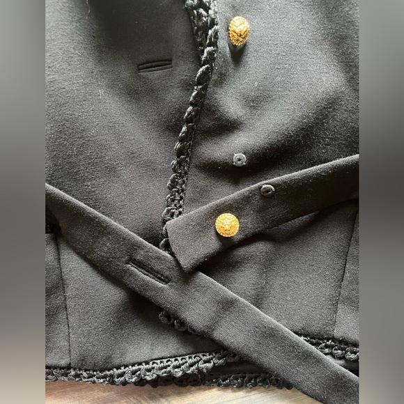 Holt Renfrew Vintage Black Wool Jacket & Skirt Set Size 6 Excellent - Picture 11 of 15